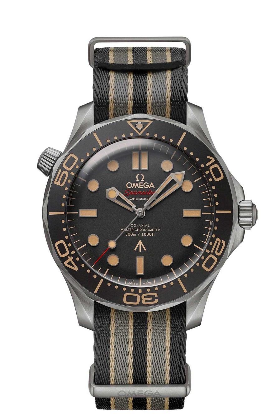 Omega | Reloj Omega Seamaster Diver Co-Axial Edici N 007 En Titanio Y Correa De Nato 42Mm.